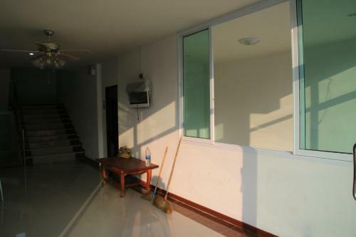 Apartamentos Prajak Place