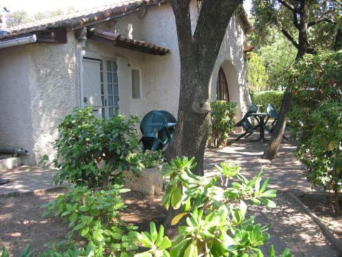 Hotel Le Petit Manoir Logis