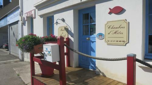 Hostal Back To Breizh