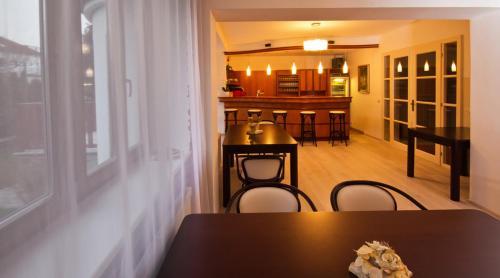 Hostal Residence Arx