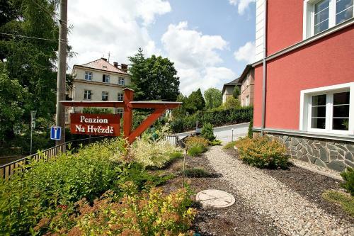 Hostal Penzion Na Hv?zd?
