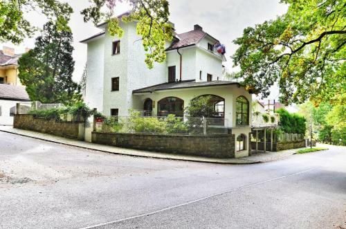 Hotel Villa Conti