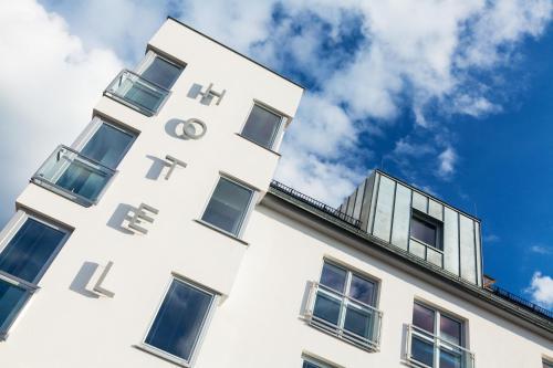 Graphic Hotel