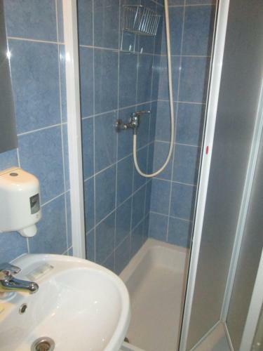 Hostal Penzion A Kavarna U Holubu