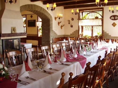 Hostal Penzion A Restaurace U M�my