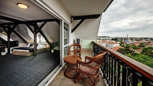 Hostal Bird's Nest