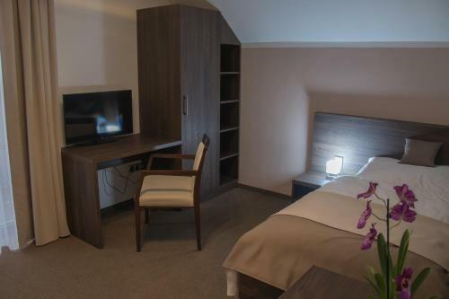 Hostal Restaurace A Penzion U Kl�sk?