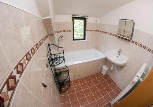 Hostal Chalupa 246