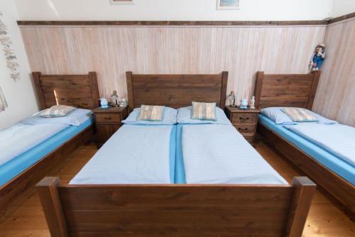 Hostal Chalupa 246