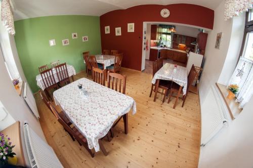 Hostal Chalupa 246