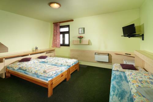 Motel Na Kov�rn?