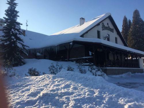 Motel Na Kov�rn?