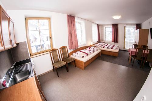 Hostal Pension 220