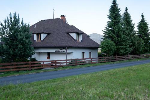 Hostal Penzion Na Vyhl�dce