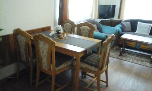 Apartamento Modr� D?m