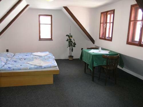 Hostal Novopack� Sklepy