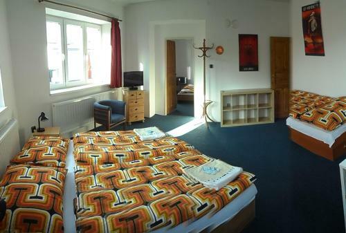 Hostal Novopack� Sklepy