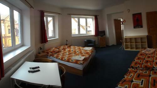 Hostal Novopack� Sklepy