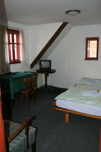 Hostal Novopack� Sklepy