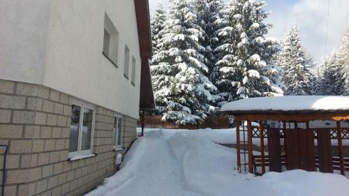 Hostal Penzion Restaurant Pod Boub�nem