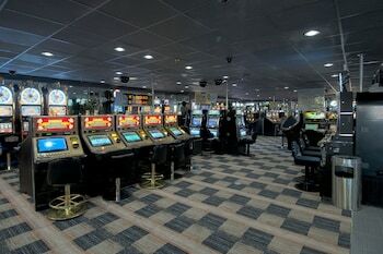 Motel Siegel Slots And Suites