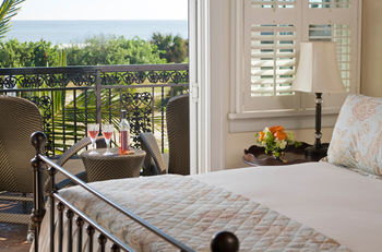 Port D'hiver Bed And Breakfast