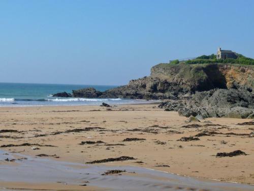 Apartment Is Approx. 100 Metres From The Atlantic