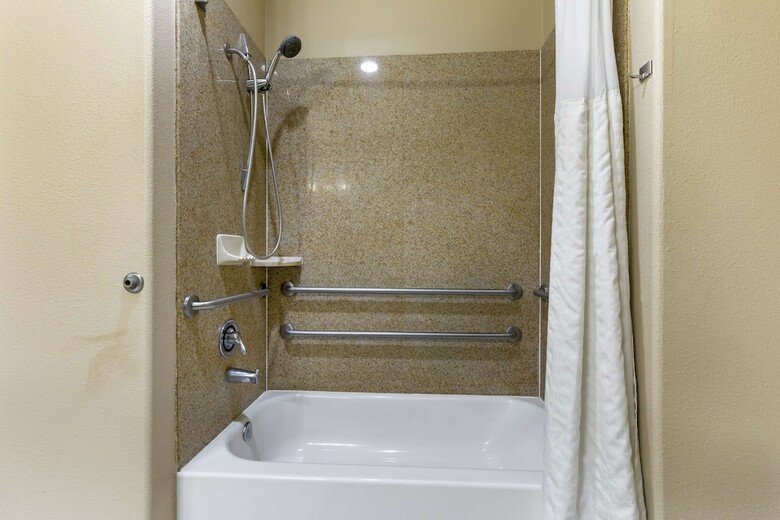 Hotel Franklin Lodging
