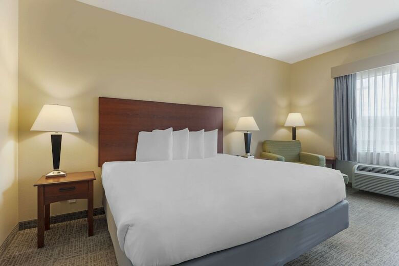 Hotel Franklin Lodging