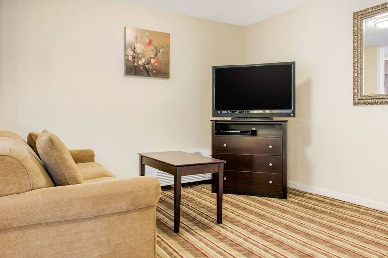 Hotel Quality Inn Huntingburg