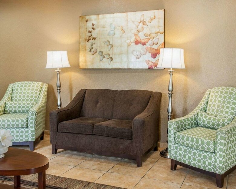 Hotel Quality Inn Huntingburg