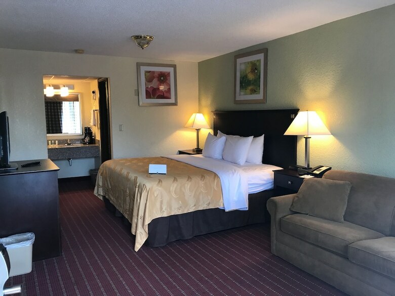 Hotel Quality Inn Huntingburg