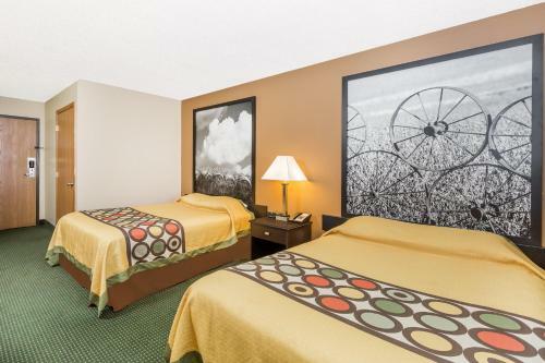 Hotel Super 8 By Wyndham Jefferson