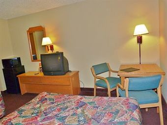 Motel Budget Inn & Suites