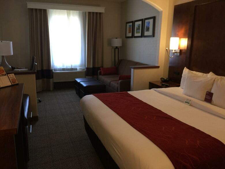 Hotel Comfort Suites Stevenson Ranch