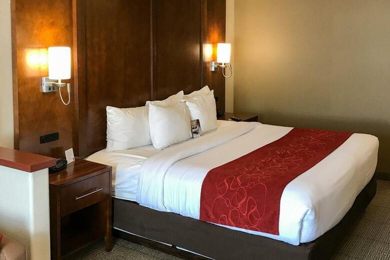 Hotel Comfort Suites Stevenson Ranch