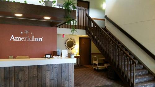 Hotel Americinn Forest Lake