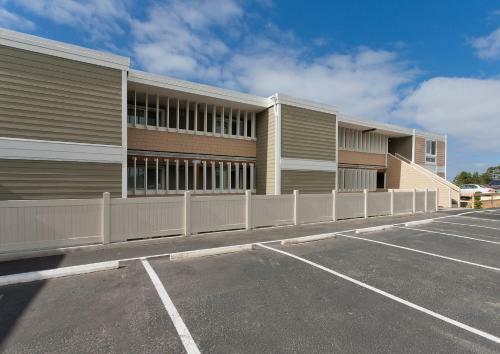 Aparthotel Worldmark Surfside Inn