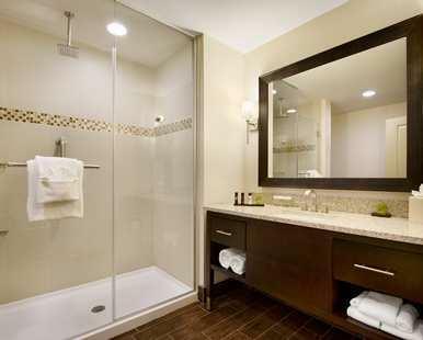 Hotel Embassy Suites Fayetteville Fort Bragg