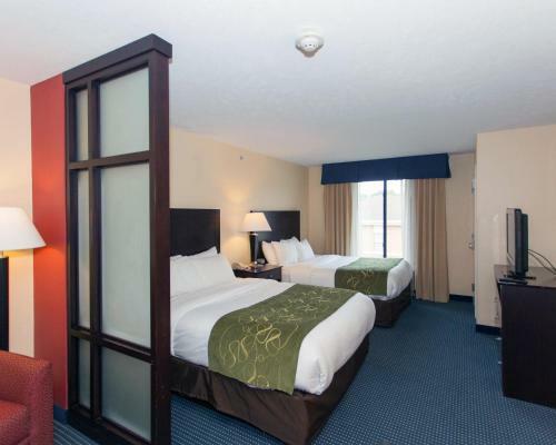 Hotel Comfort Suites Lincoln East