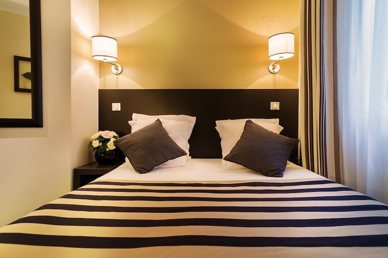 Hotel Arc Elys�es