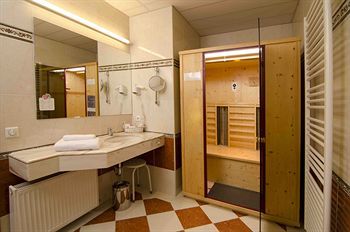 Hotel Cryston