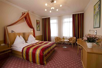 Hotel Cryston