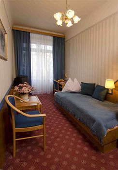 Hotel Cryston