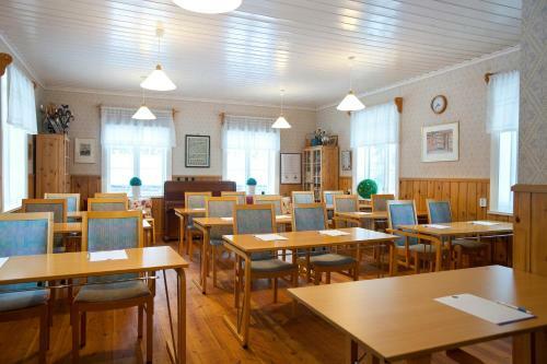 Insj�ns Hotell - Sweden Hotels