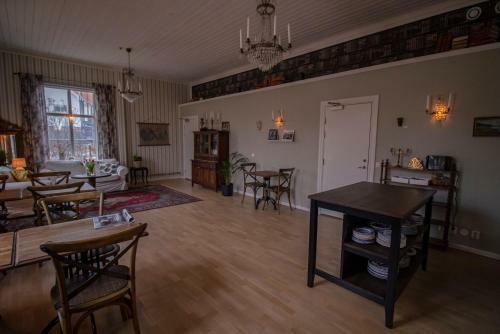 Rosenhill Bed & Breakfast