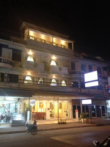 Hotel Honey House 3