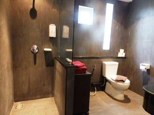 Serenity Hotel