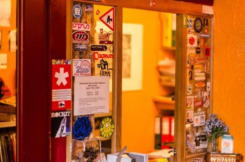 Albergue Backpacker Deluxe Hotel Capricorn