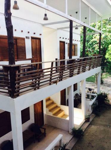 Hotel Sunshine Beach Resort